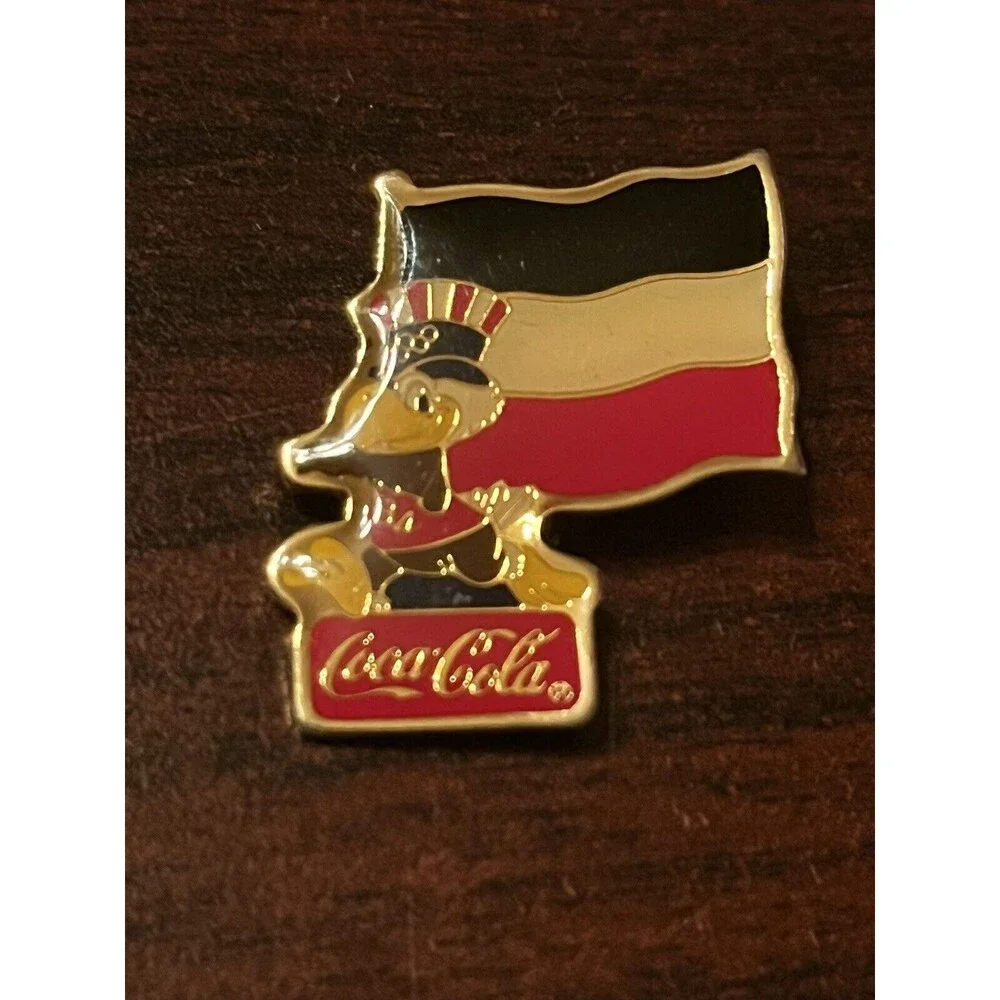 Vintage 1984 Los Angeles Olympics Coca Cola Sam Eagle Upper Volta Flag Lapel Pin